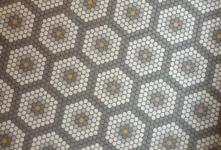 Prix de pose de carrelage : tarifs au m² des carreleurs
